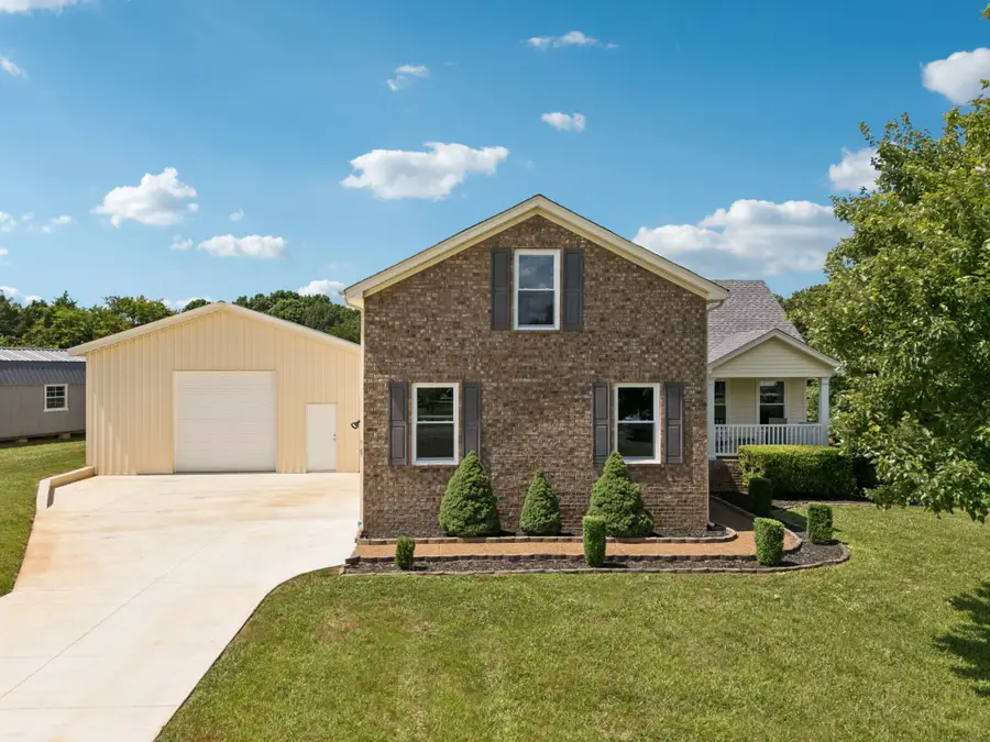 1402 Alyssa Dr, Chapel Hill, TN 37034 - #2