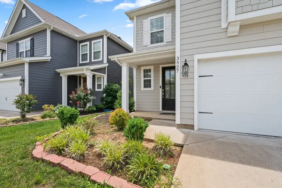 3527 Desinda Dr, Murfreesboro, TN 37129 - #2