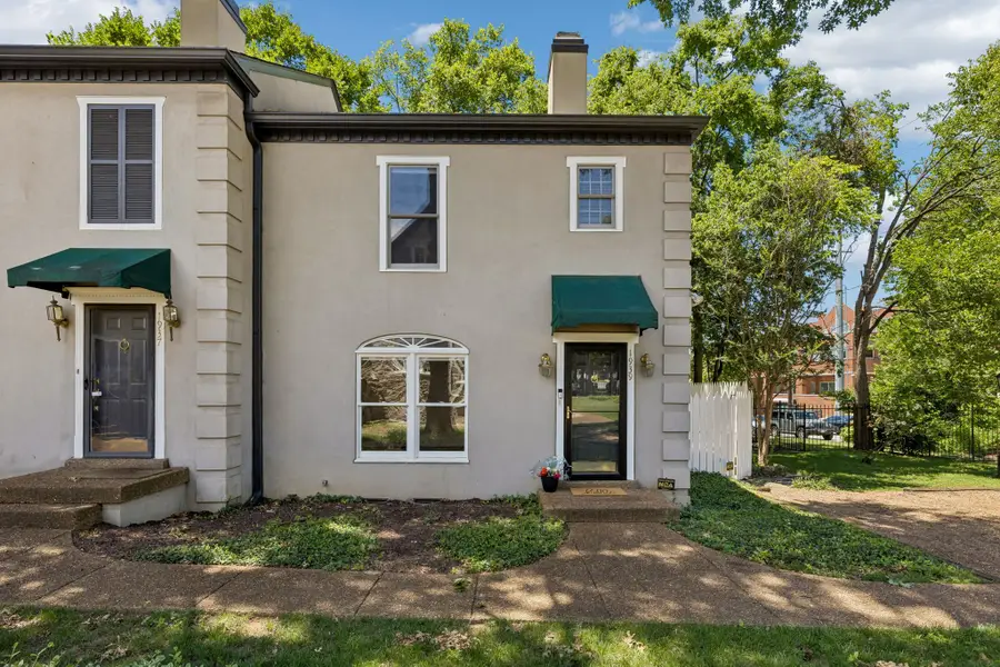 1939 Capers Ave, Nashville, TN 37212 - #2