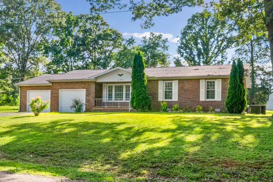 103 Hazelnut Ave, Camden, TN 38320 - #3