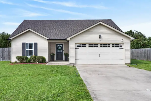120 Bob White Trl, Oak Grove, KY 42262