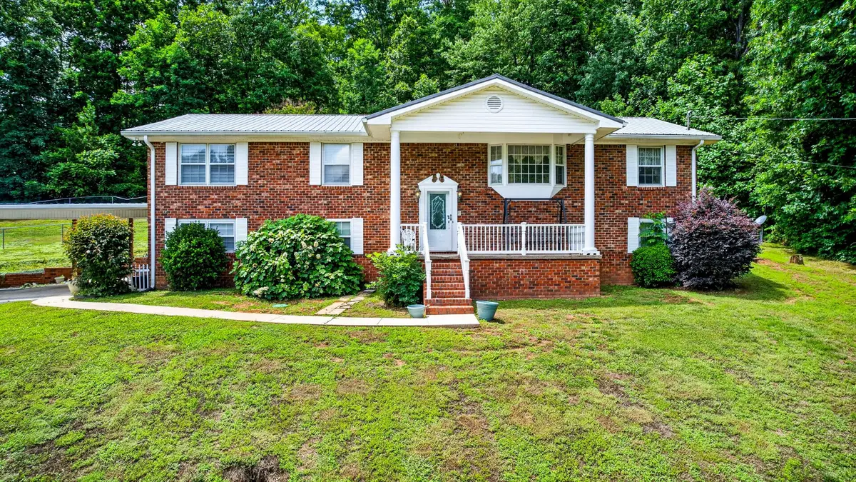5033 Frontage Road Nw, Cleveland, TN 37312 - #1