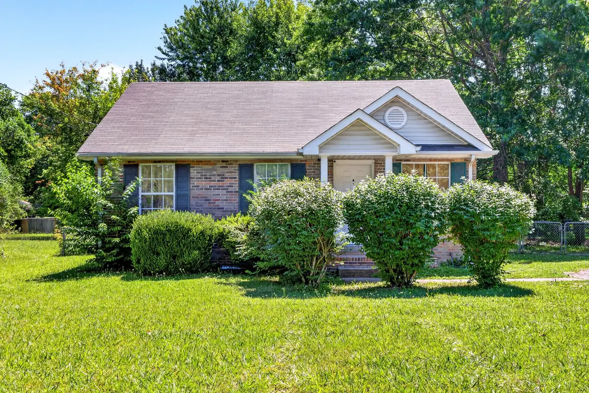 577 Brady Dr, Clarksville, TN 37042 - #1