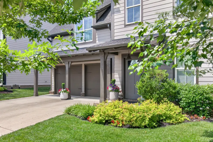 4001 Ryecroft Ln, Franklin, TN 37064 - #2