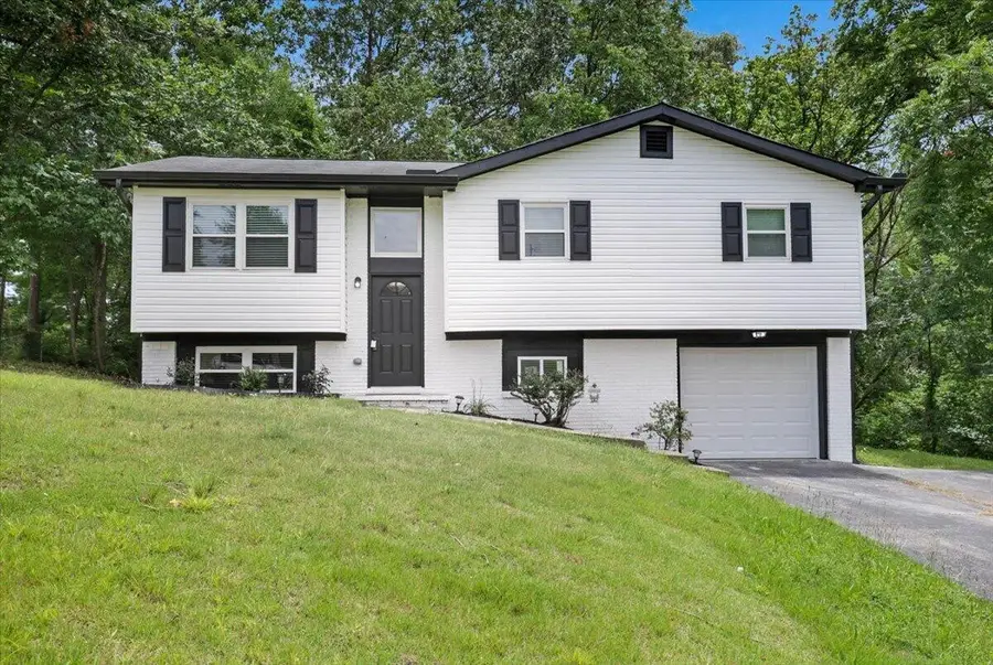 416 Northmont Road, Hixson, TN 37343 - #2