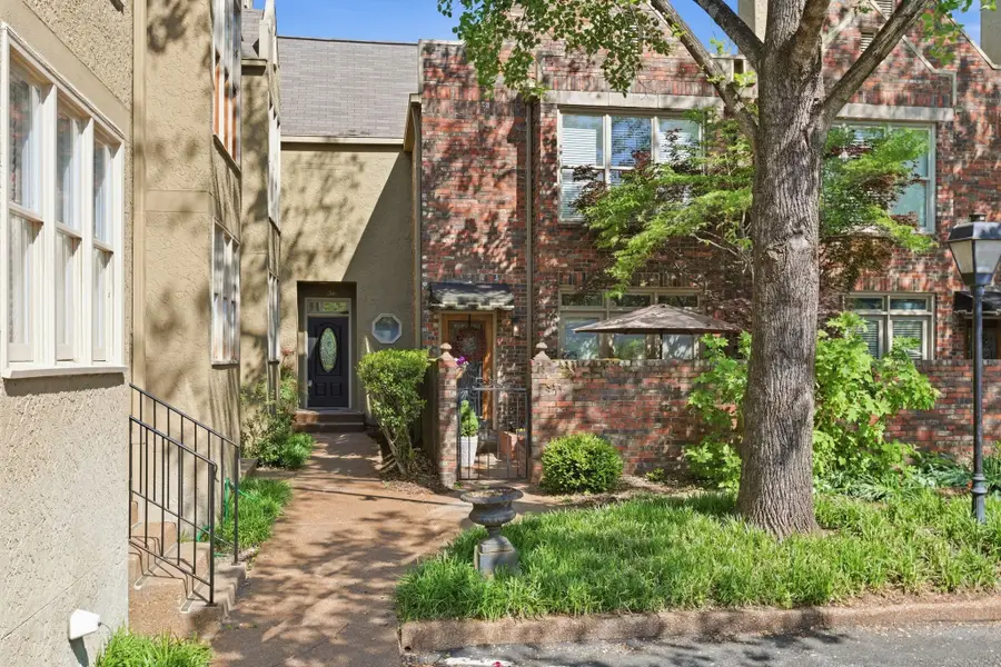 2836 Woodlawn Dr, Nashville, TN 37215 - #2