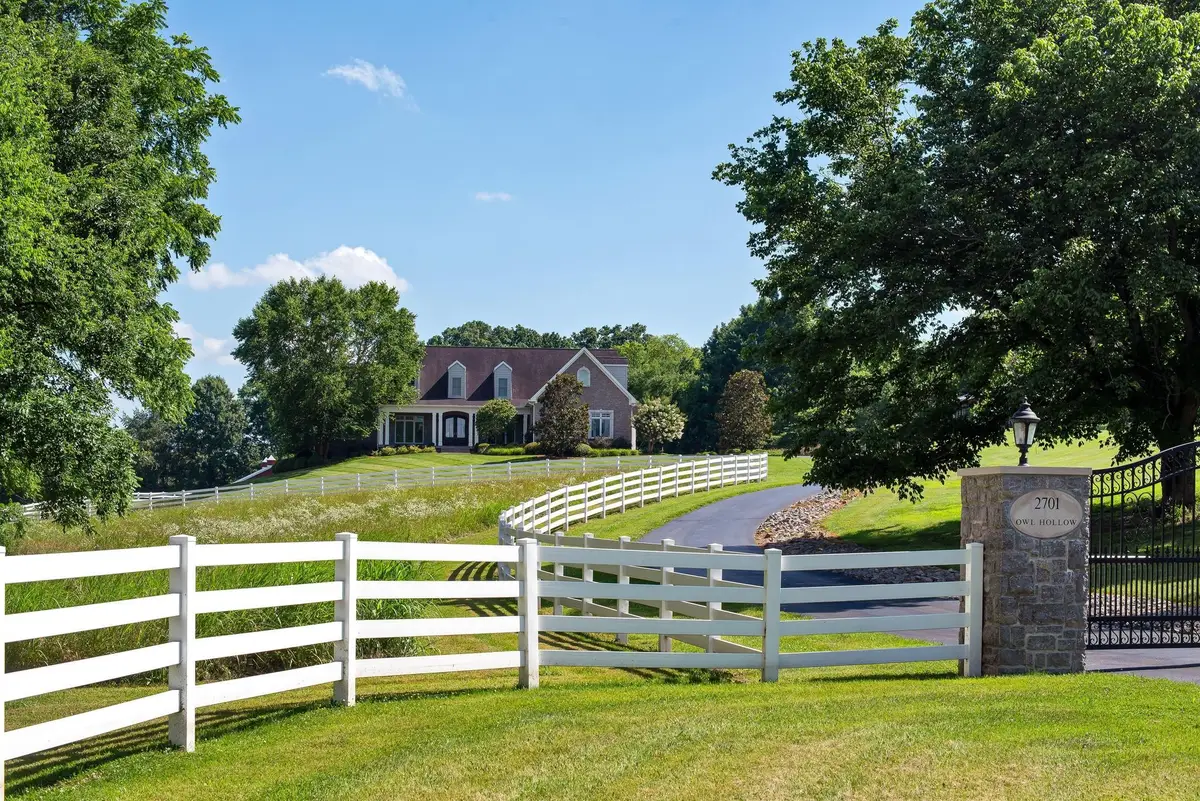 2701 Owl Hollow Rd, Franklin, TN 37064 - #1