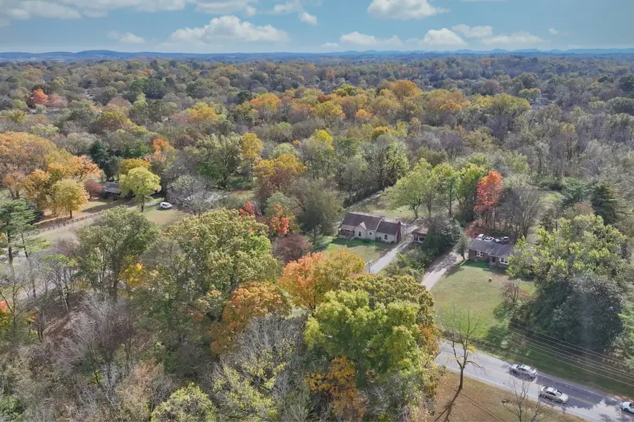 291 Haywood Ln, Nashville, TN 37211 - #2