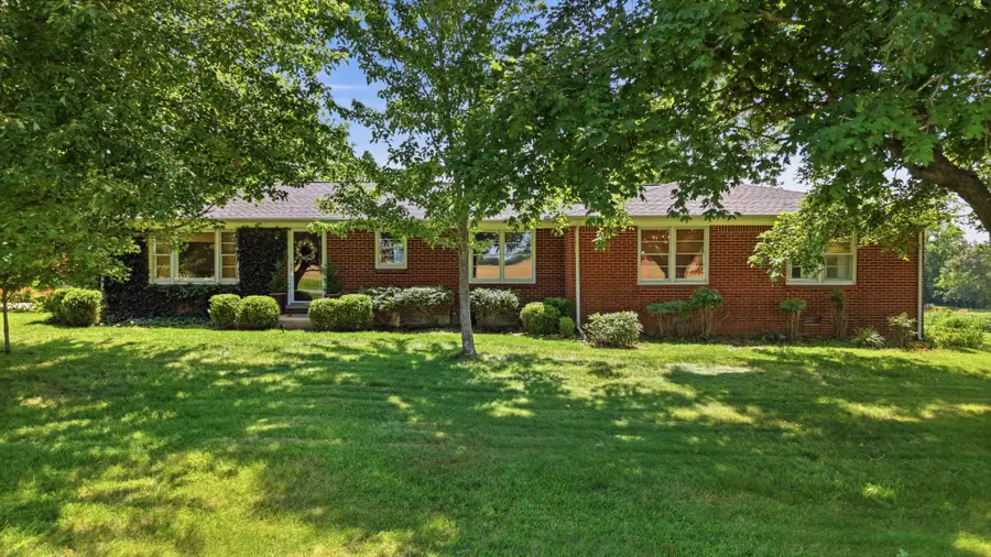 5039 Somerville Rd, Cross Plains, TN 37049 - #2