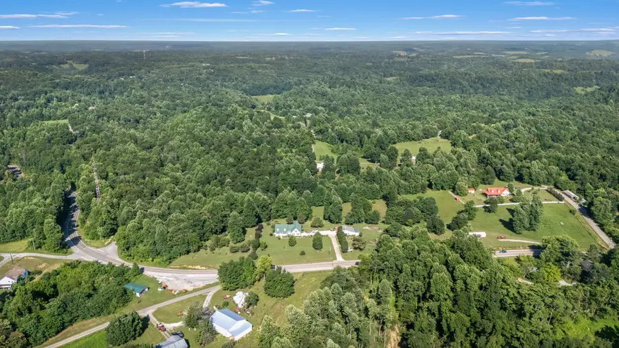 1621 Shelbyville Hwy, Petersburg, TN 37144 - #2
