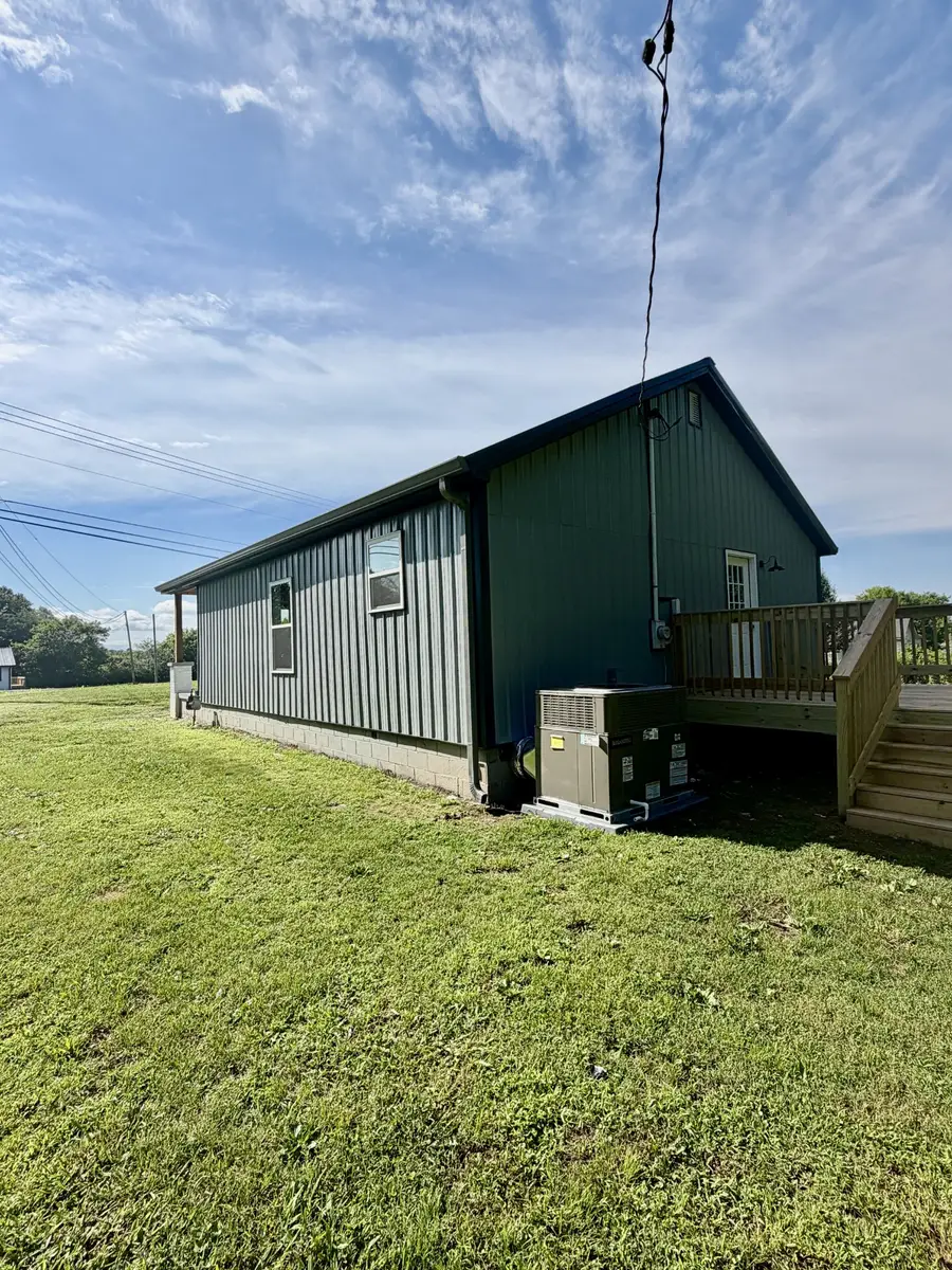 2465 Highway 43 S, Leoma, TN 38468 - #3