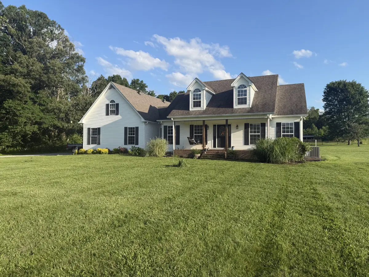 1056 N Sumner Rd, Portland, TN 37148 - #1