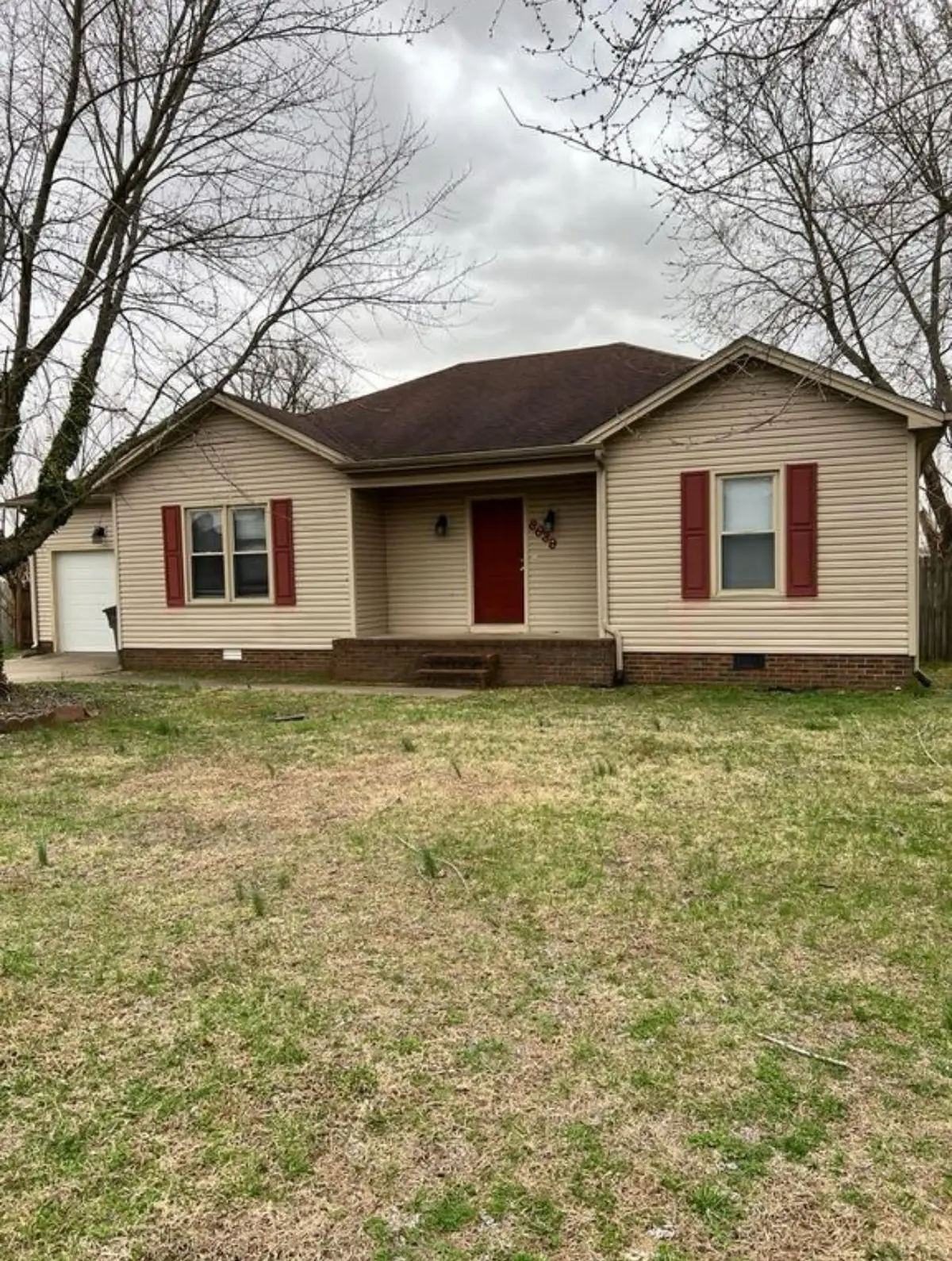 8639 Churchill Dr, Oak Grove, KY 42262 - #1