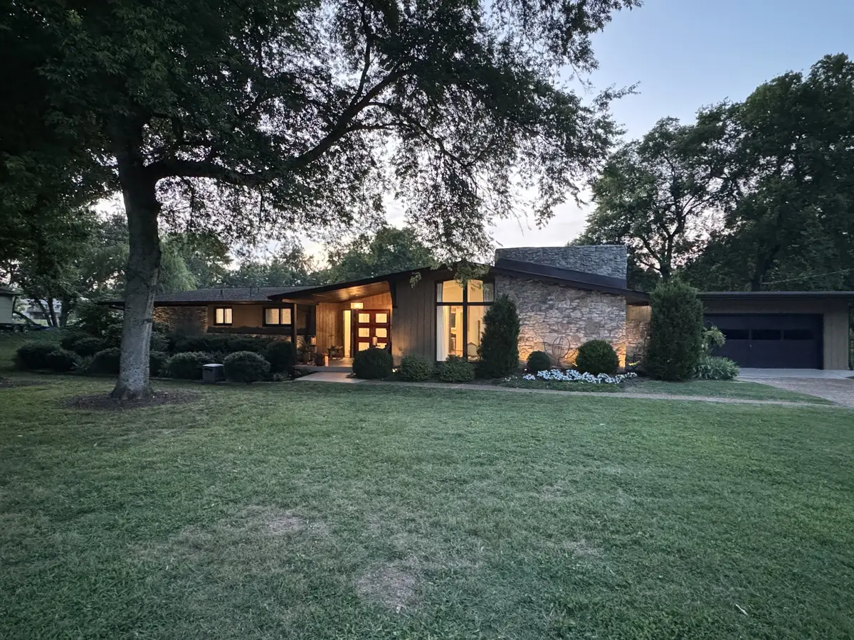 305 Louviers Ln, Old Hickory, TN 37138 - #1