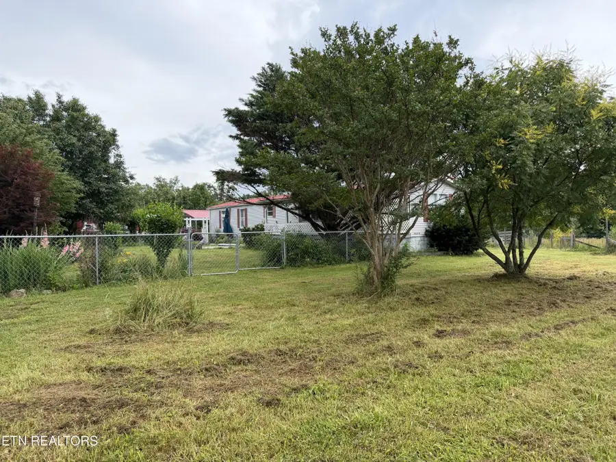 64 Coppett Rd, Crossville, TN 38572 - #2