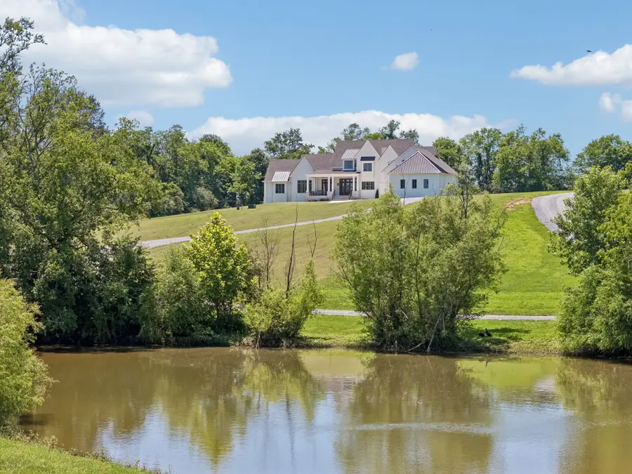 197E Bugg Hollow Rd, Gallatin, TN 37066 - #2