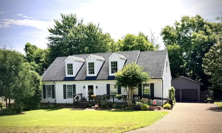 2816 Maple Cir, Thompsons Station, TN 37179 - #2