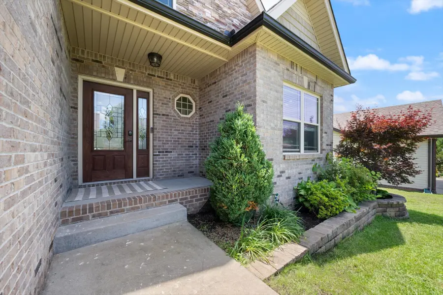 1496 Amberley Dr, Clarksville, TN 37043 - #3