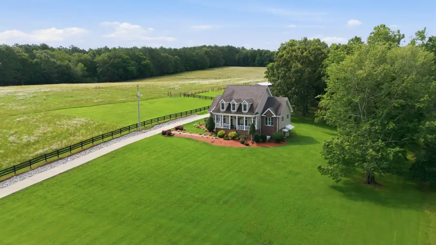 1955 Trace Creek Road, Mc Ewen, TN 37101 - #3