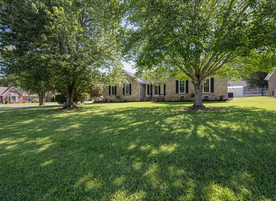 152 Greenbriar Cir, Manchester, TN 37355 - #2
