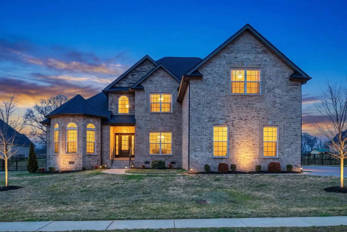 313 Clarabelle Ln, Clarksville, TN 37040 - #1