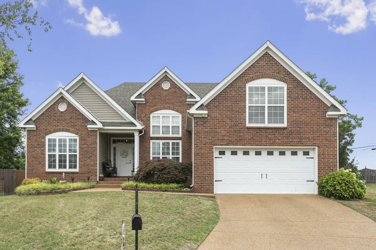 1024 Persimmon Dr, Spring Hill, TN 37174 - #1