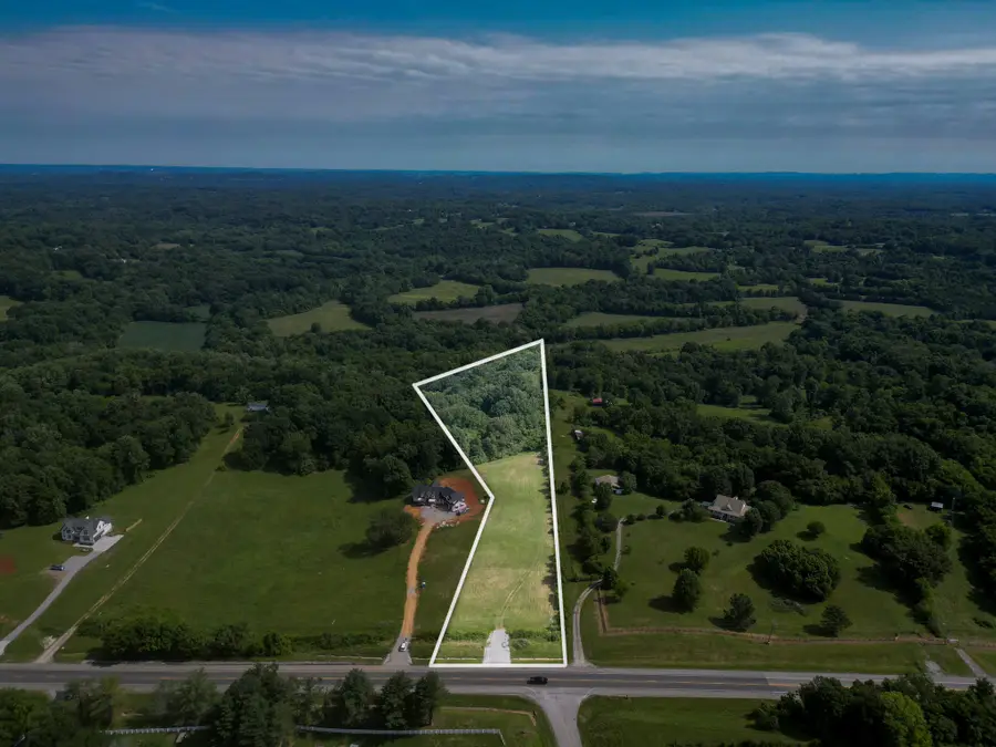 1929 New Lewisburg Hwy, Columbia, TN 38401 - #3