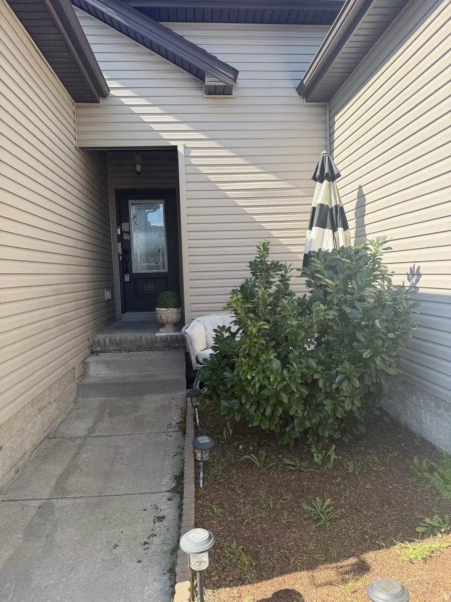 685 Fox Hound Dr, Clarksville, TN 37040 - #2