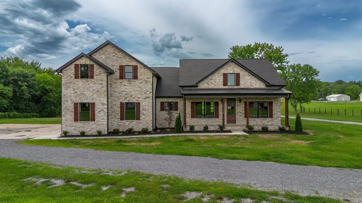 4398 Woodrow Wilson Rd, Springfield, TN 37172 - #1