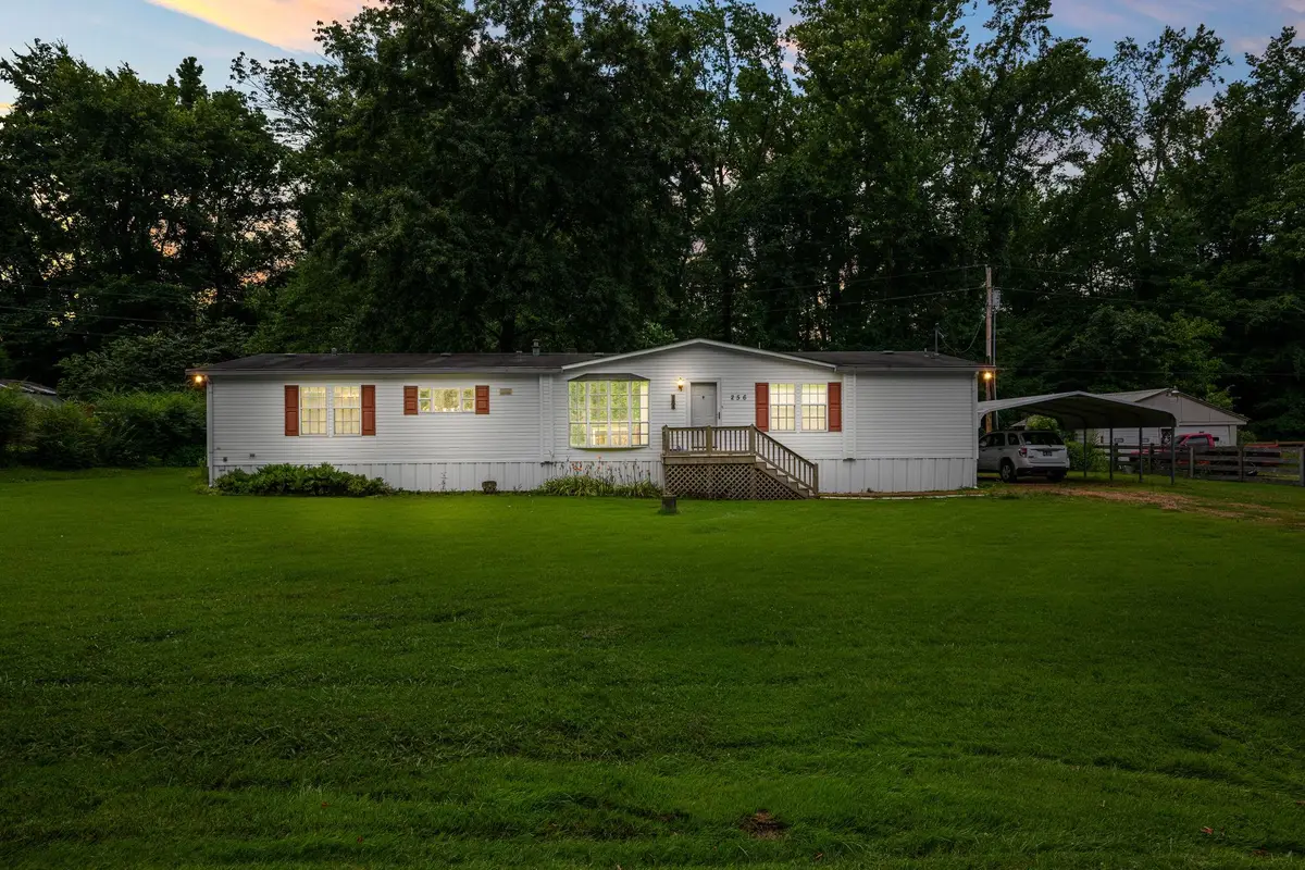 256 Hillcrest Rd, Kingston Springs, TN 37082 - #1