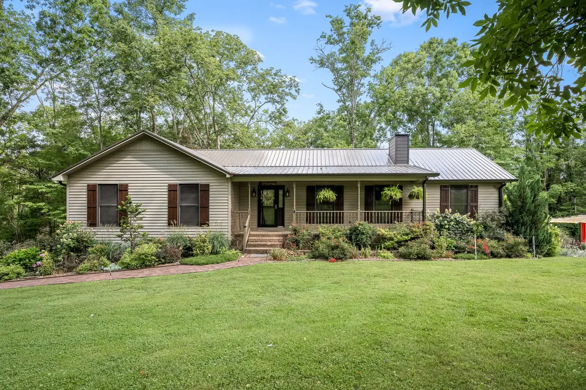 812 Tanglewood Dr, Woodbury, TN 37190 - #1