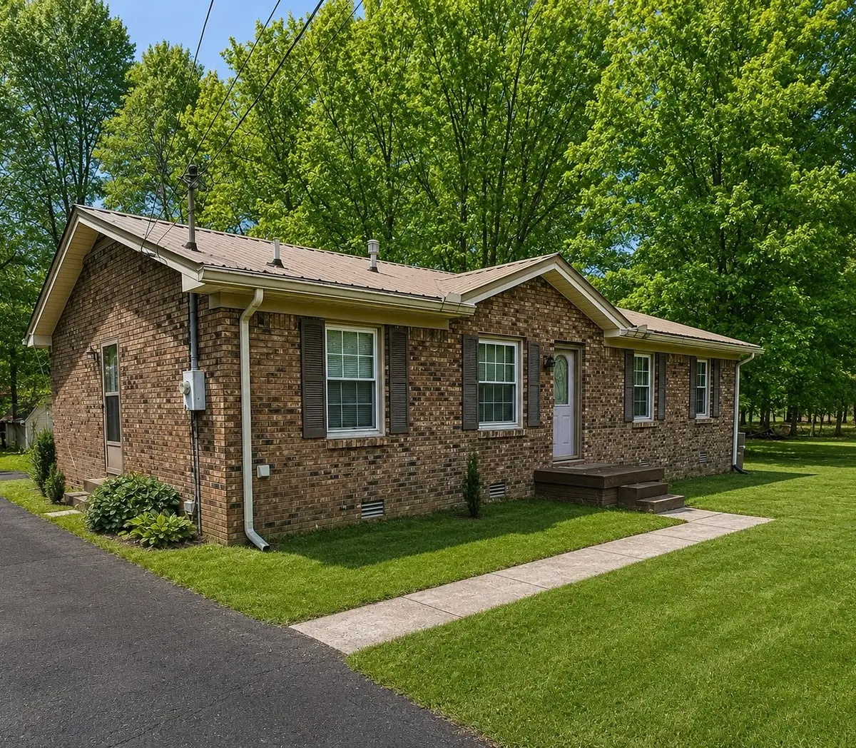 100 Kennel Rd, Dickson, TN 37055 - #1