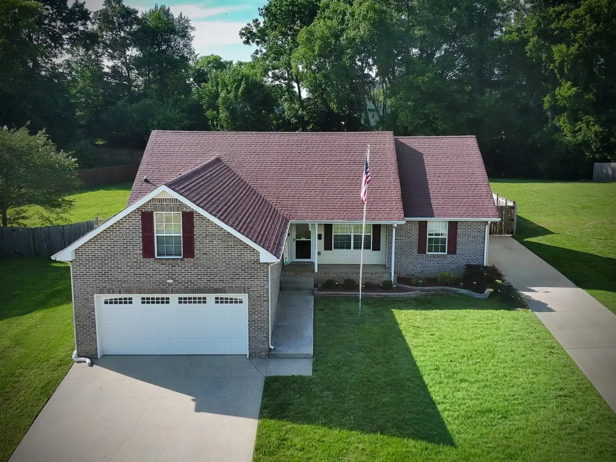 3510 Clover Hill Dr S, Clarksville, TN 37043 - #1