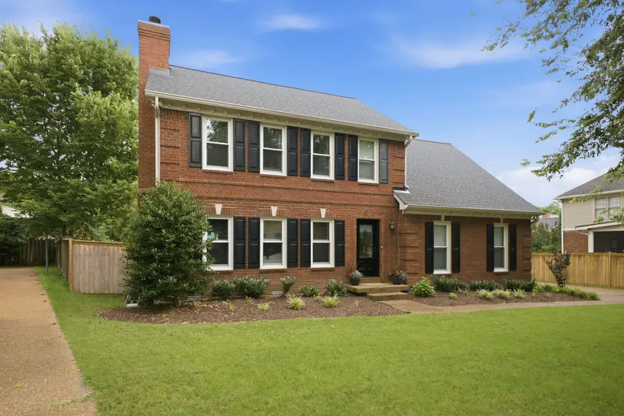 519 Hampton Height Ln, Franklin, TN 37064 - #2