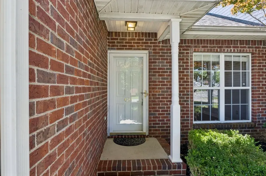 405 Ravencliff Ct, Smyrna, TN 37167 - #2