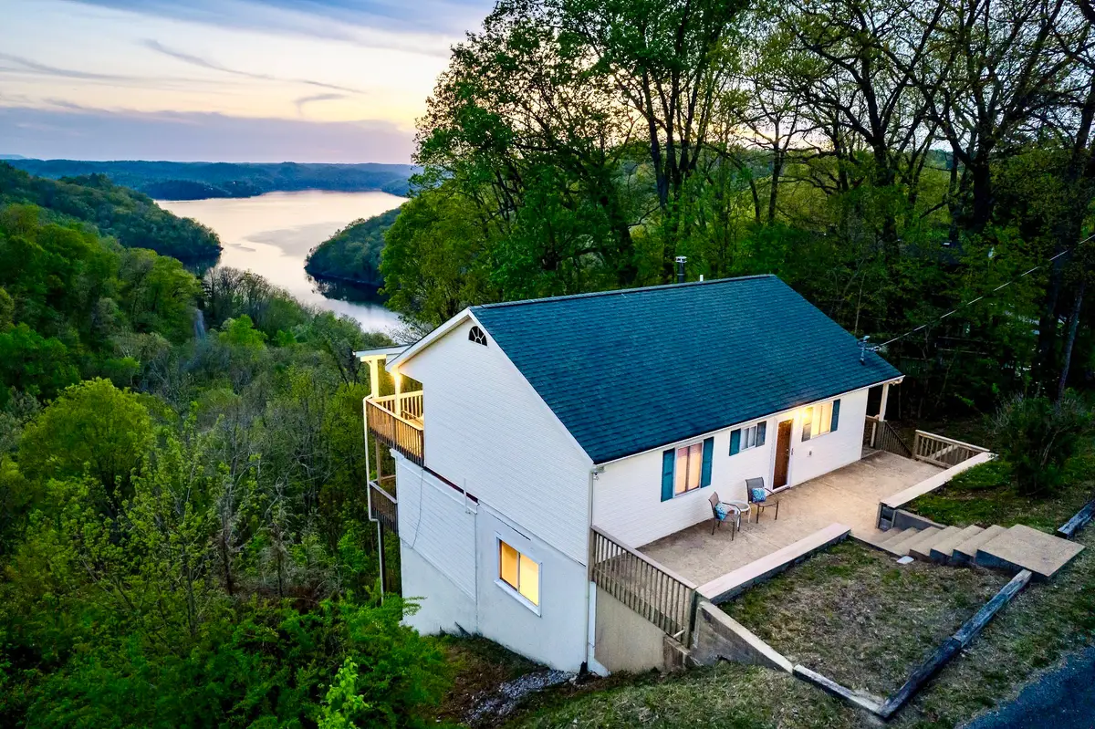 258 Captains Point Rd, Silver Point, TN 38582 - #1