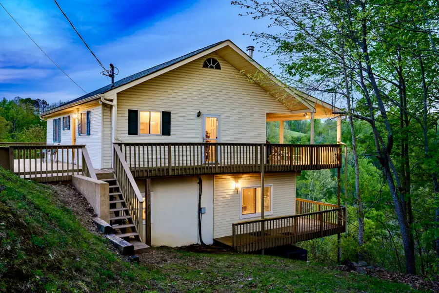 258 Captains Point Rd, Silver Point, TN 38582 - #3