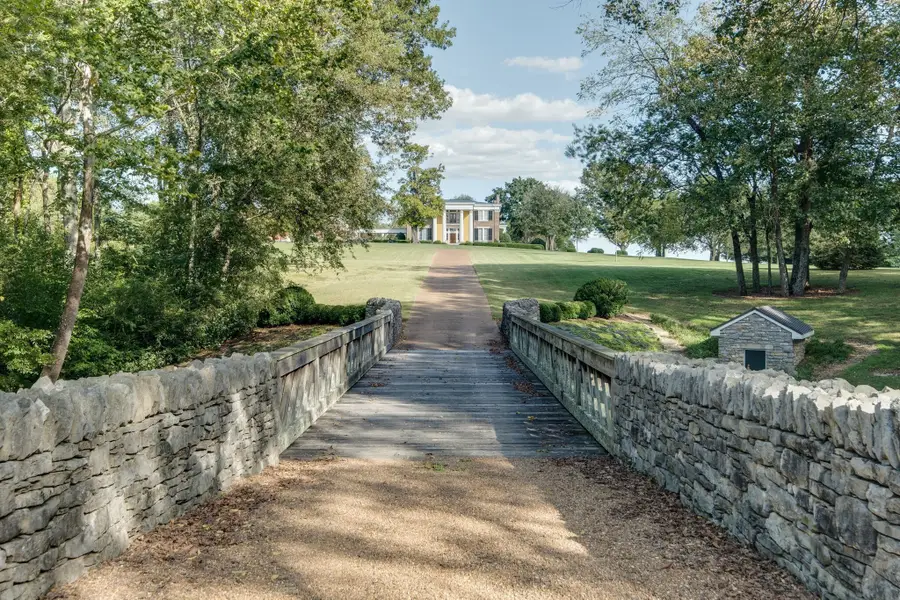 1711 Old Hillsboro Rd, Franklin, TN 37069 - #3