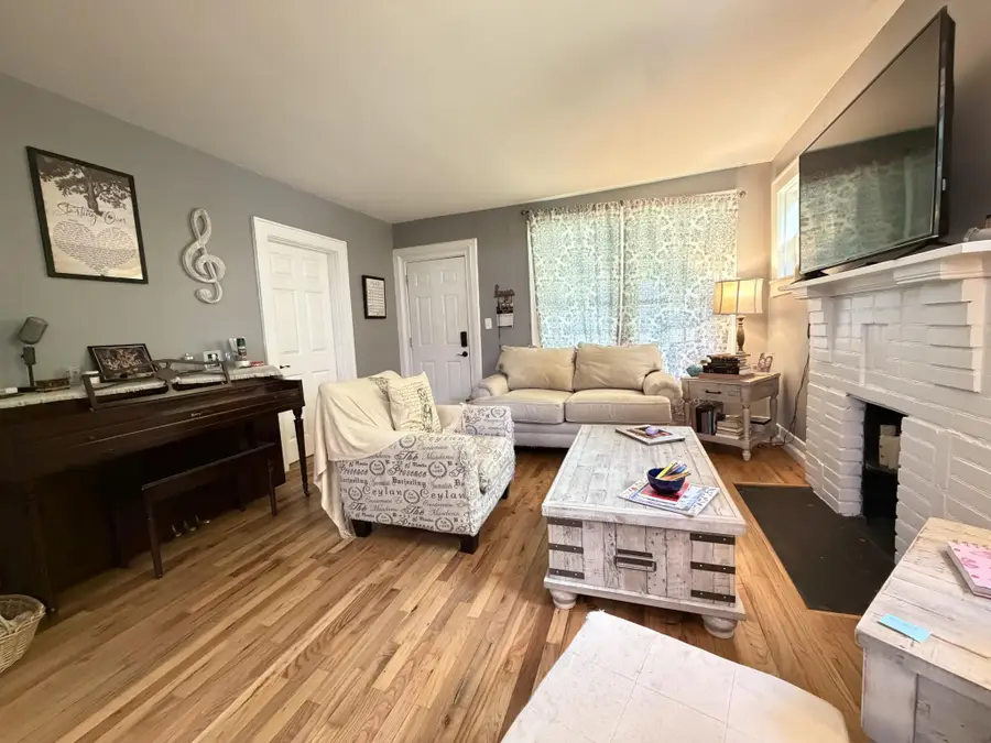 16 Woodvale Avenue, Chattanooga, TN 37411 - #3