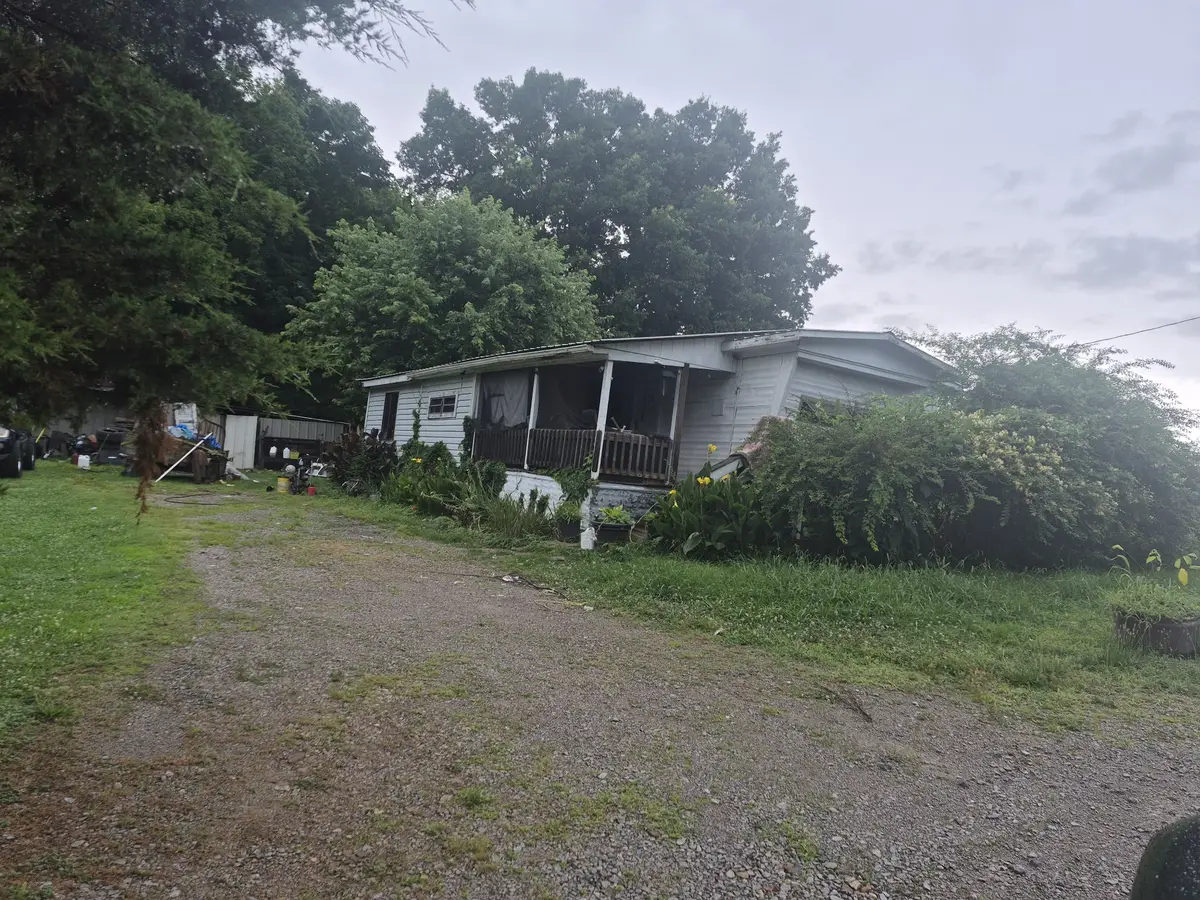 6944 Minor Hill Hwy, Goodspring, TN 38460 - #1