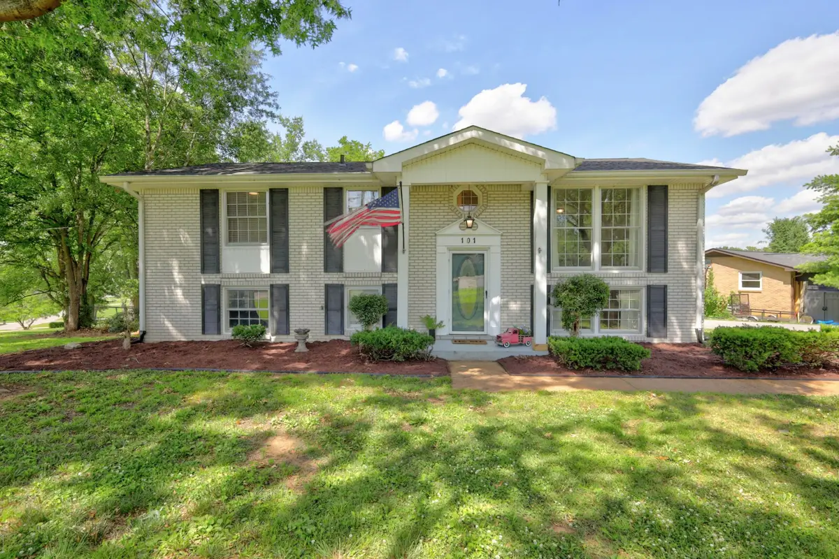 101 Hillside Dr, Old Hickory, TN 37138 - #1