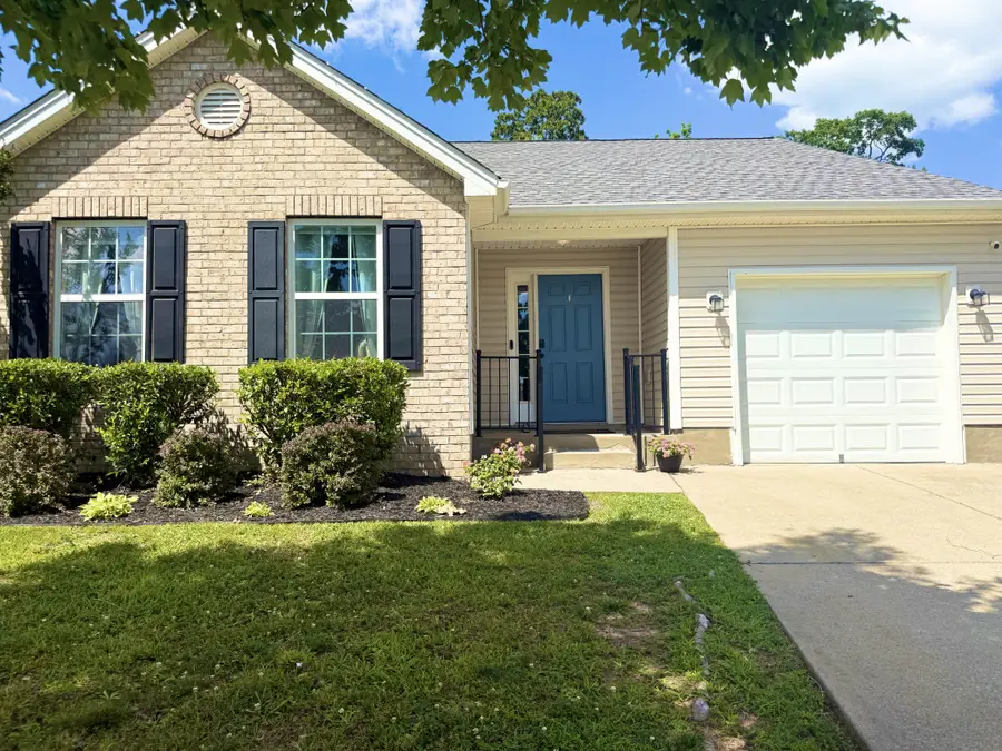 110 Dimaggio Dr, Springfield, TN 37172 - #2