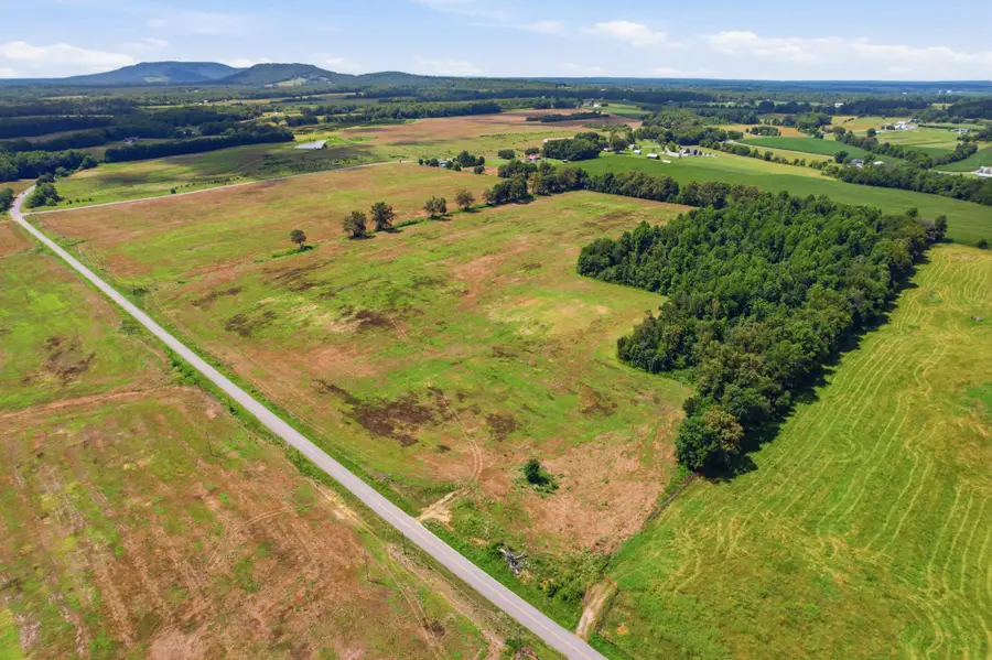 8363 W Green Hill Rd, Smithville, TN 37166 - #3