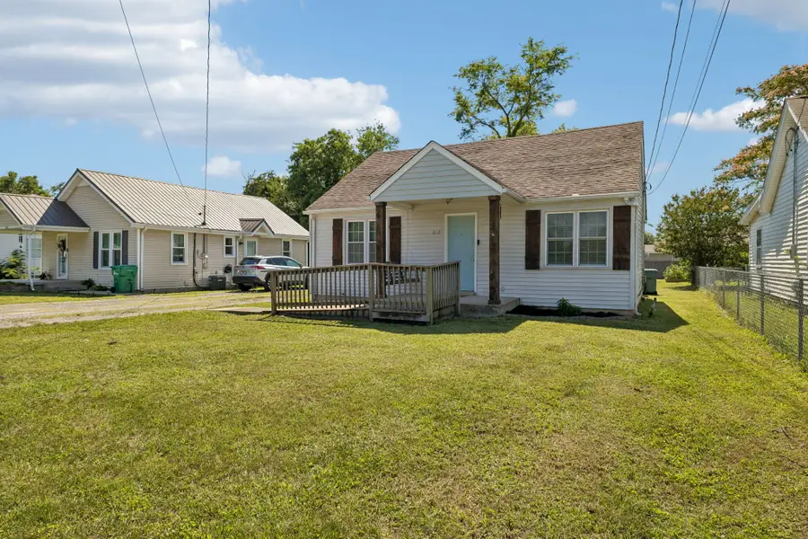 612 Fairview Ave, Lebanon, TN 37087 - #3