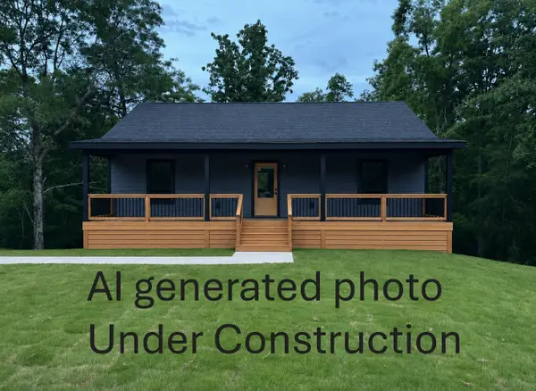 370 Deepwood Dr, Waverly, TN 37185
