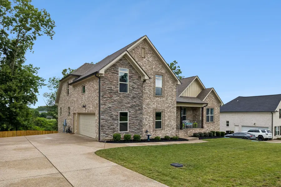 1030 C P Stewart Blvd, Lebanon, TN 37087 - #2