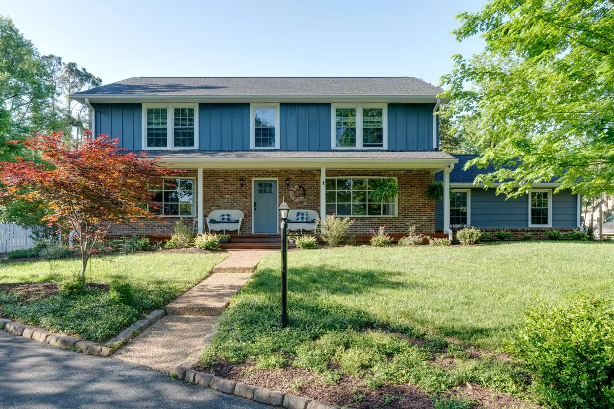 105 Trout Valley Dr, Hendersonville, TN 37075 - #1