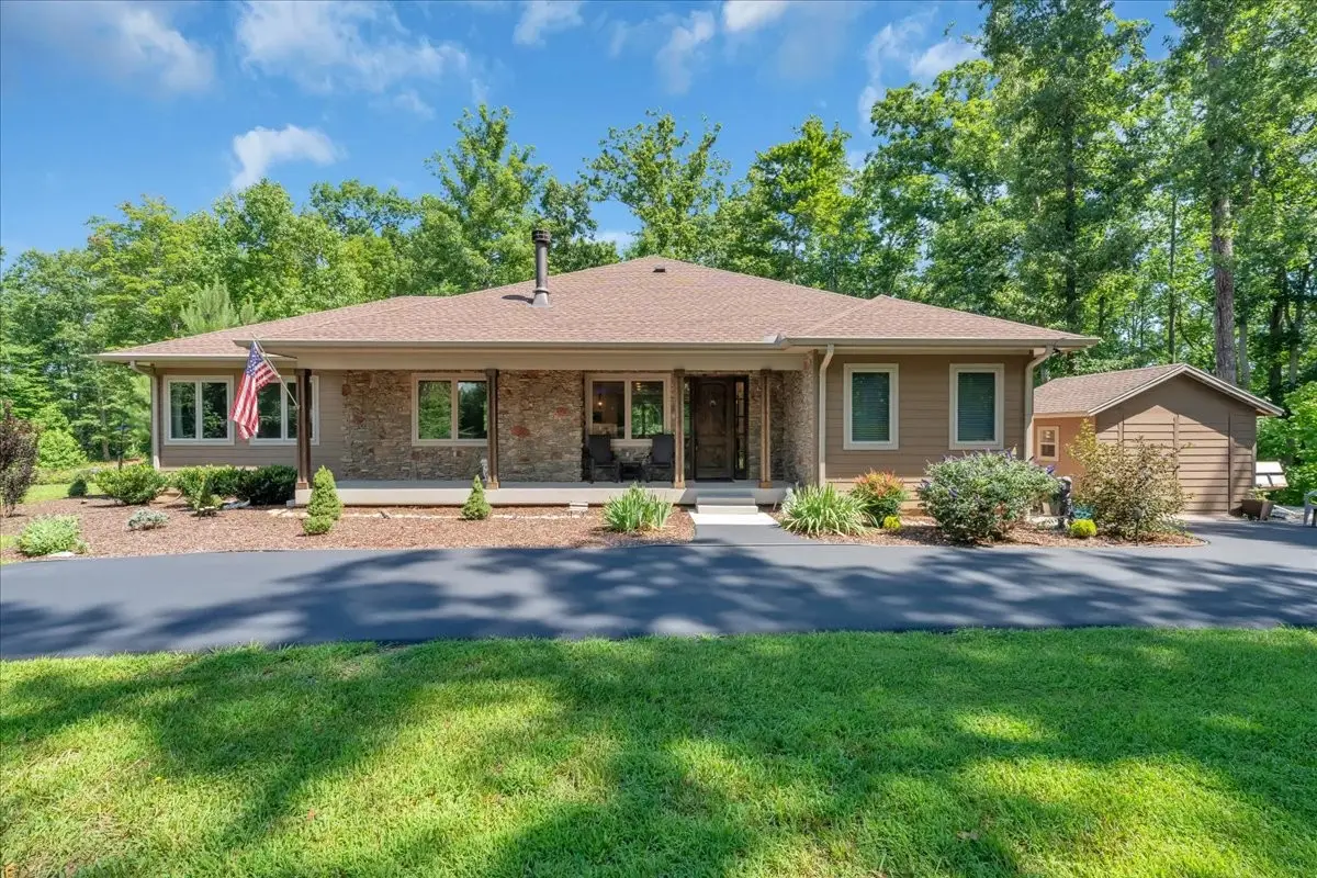 414 Watercolor Dr, Sparta, TN 38583 - #1