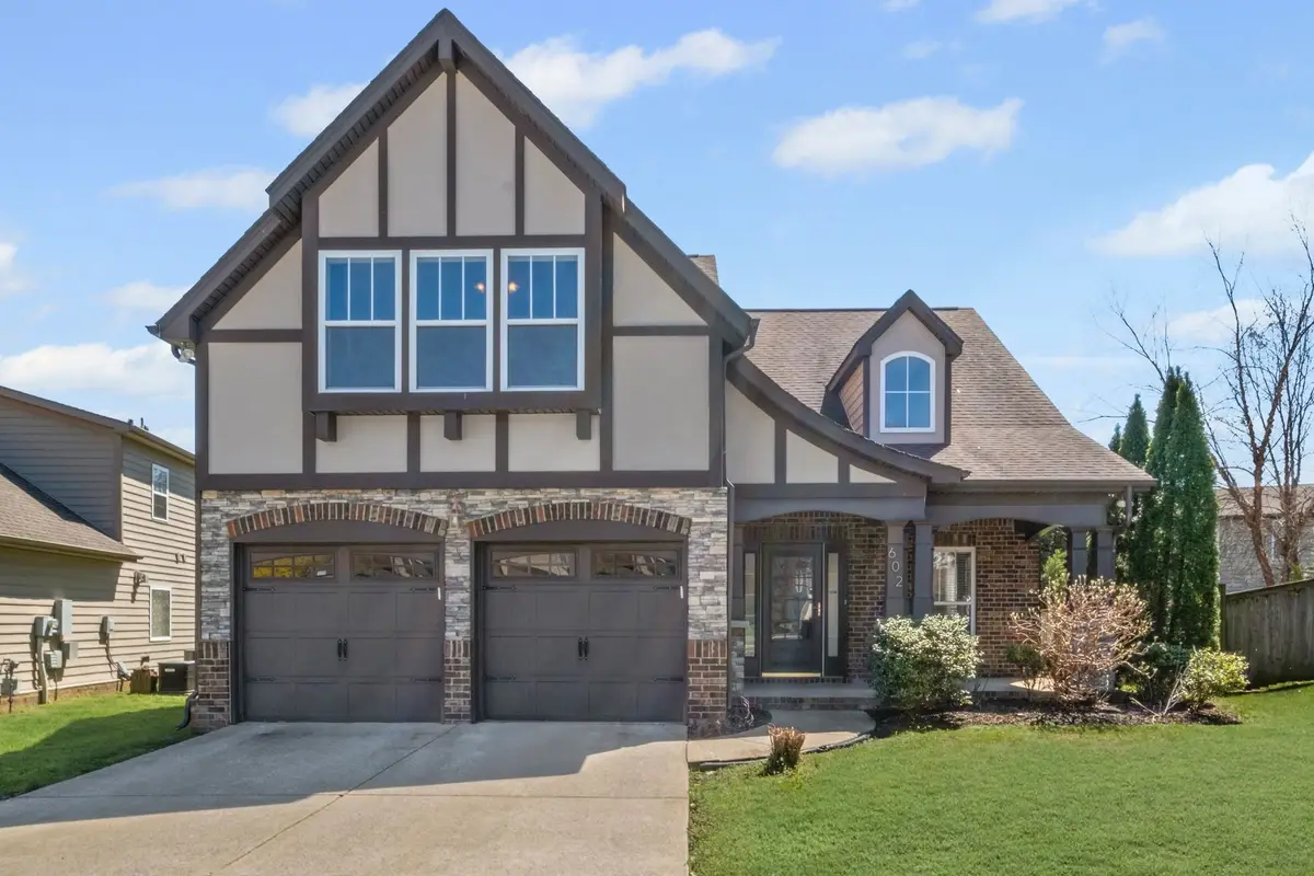 602 Pemberton Ct, Mount Juliet, TN 37122 - #1