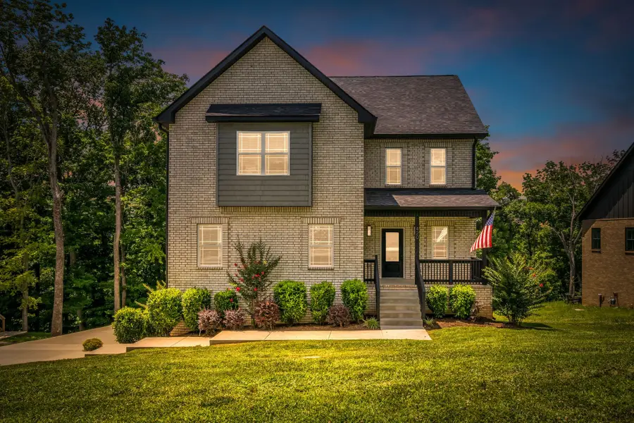 420 Stonemeadow Rd, Clarksville, TN 37043 - #2